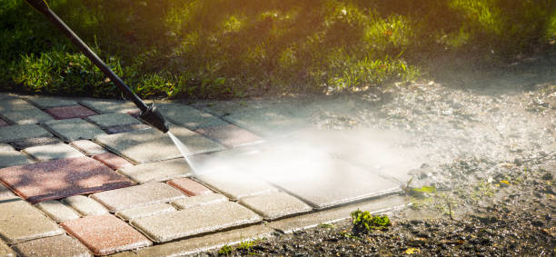 Best Driveway Pressure Washing  in St Francisville, LA